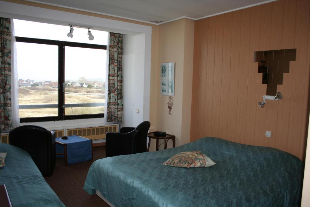 Sint-Laureins Hotel Westende Kültér fotó